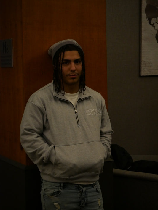 BASIC "GREY"
QUARTER ZIP